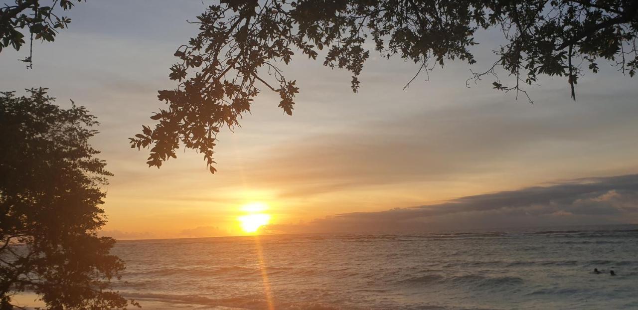 Maza Soda Resort Quần đảo Gili Ngoại thất bức ảnh
