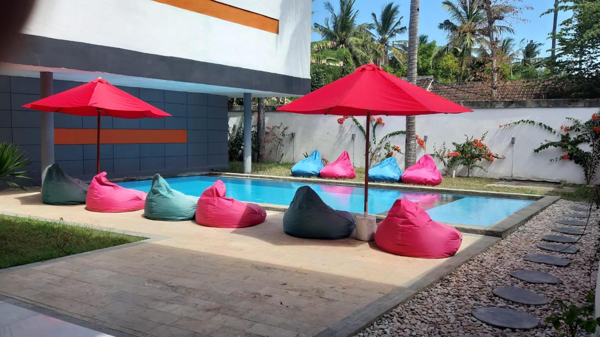 Maza Soda Resort Quần đảo Gili Ngoại thất bức ảnh